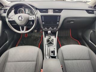 Škoda Fabia 1.2 HTP/47kW Elegance - náhled 14