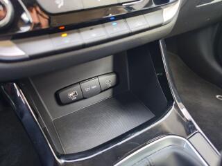 Hyundai i30 1.5i/71kW Comfort 16 - náhled 20