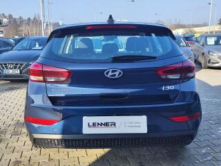 Hyundai i30 1.5i/71kW Comfort 16 - náhled 6
