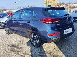 Hyundai i30 1.5i/71kW Comfort 16 - náhled 7