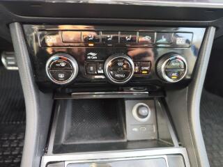 Volkswagen Passat 1.5 TSI/110kW Business DSG - náhled 28