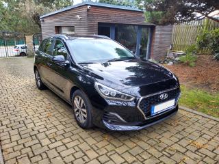 Hyundai i30 1.6CRDi 85kW 1maj R AT kamera