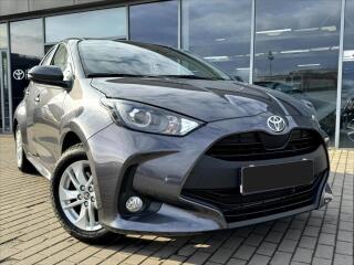 Toyota Yaris 1.5   Comfort BUSINESS HEV CVT