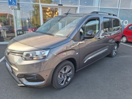 Toyota ProAce City Verso Long, Electric + Family