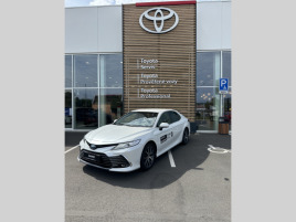 Toyota Camry 2.5 PHEV