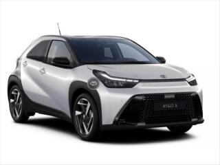 Toyota Aygo X hybrid Executive