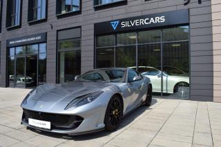 Ferrari 812 Superfast Lift/FullCarbon/ern s lutou