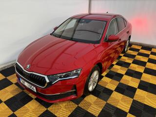 �koda Octavia 1.5eTsi*110kw*CZ*DPH*1-MAJ*