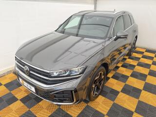 Volkswagen Touareg 3.0Tdi*1-MAJ*DPH*R-LINE*HUD*
