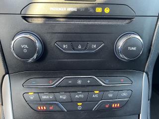 Ford S-MAX 2.0TDCi,140kw,AWD,4x4 - náhled 32