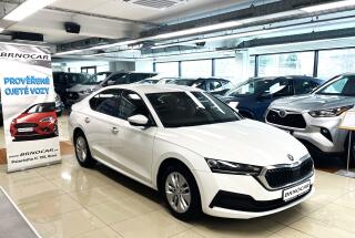 �koda Octavia Ambition + 2.0TDI, �R