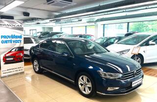 Volkswagen Passat 2.0TDI 110 kW BMT Elegance, �R