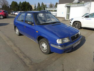 �koda Felicia 1.3 MPI  REZERVACE