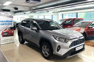 Toyota RAV4 2.5 Hybrid Comfort e-CVT, �R