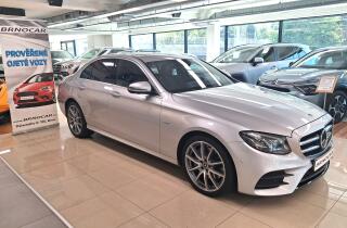 Mercedes-Benz E 220d 4MATIC Sport Style, �R
