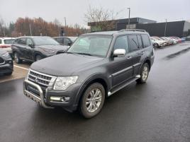 Mitsubishi Pajero INSTYLE NAVI 3.2 DI-D