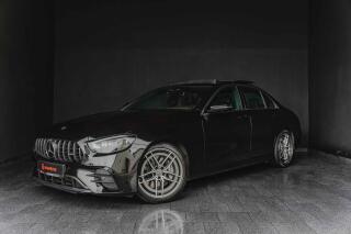 Mercedes-Benz 53-AMG-4M-PANO-DIS-360-GTsport