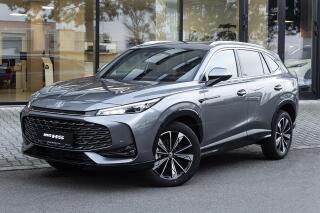 MG HS 1.5 HEV  Exclusive