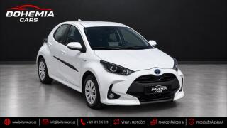 Toyota Yaris 1.5 Hybrid e-CVT �R