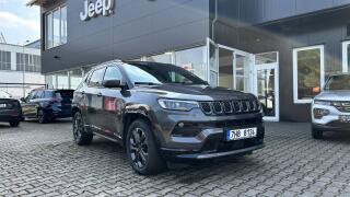 Jeep Compass 1.3T 150k 80.Annivesary