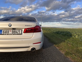 BMW Řada 5 (2018) 520d, xDrive, Sport Line - náhled 11