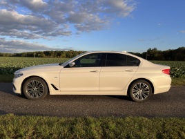 BMW Řada 5 (2018) 520d, xDrive, Sport Line - náhled 3