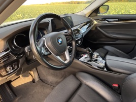 BMW Řada 5 (2018) 520d, xDrive, Sport Line - náhled 15