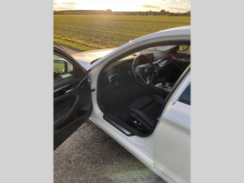 BMW Řada 5 (2018) 520d, xDrive, Sport Line - náhled 10