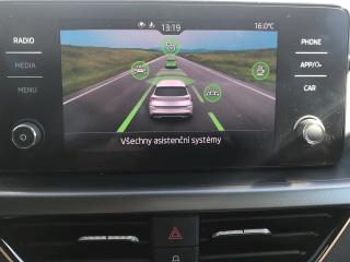 Škoda Kamiq (2024) Style 1,0 TSI - náhled 11