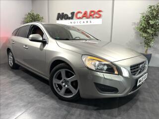 Volvo V60 2.0   T5 177KW SUMMUM XENON