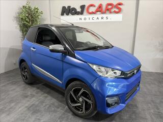 Aixam City 0.5   D KAMERA OD 15LET