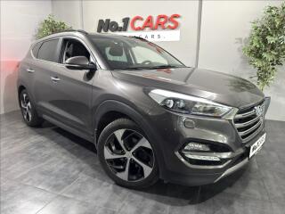 Hyundai Tucson 2.0   CRDI 4X4 STYLE PANO