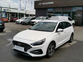 Hyundai i30 1.5 DPi Family Smart kombi