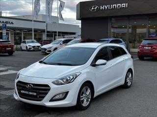 Hyundai i30 1.6 GDI 2x Alu kola vbava GO!