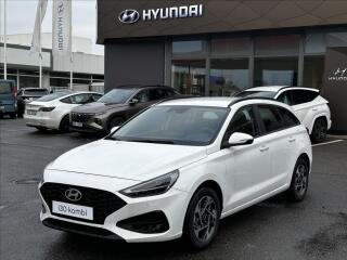 Hyundai i30 1.5 GO Czech! AK�N� CENA