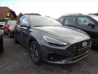 Hyundai i30 1.5 i 30 Kombi GO Czech!