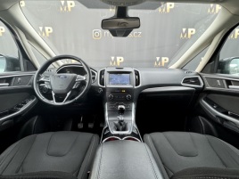 Ford S-MAX (2016) 2.0 TDCi, Titanium, 7 míst! - náhled 9