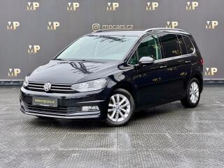 Volkswagen Touran 1.4TSi Highline 7m�st RZV