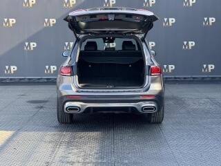 Mercedes-Benz GLB (2019) 200d 4M, AMG Line Head-up PANO - náhled 9