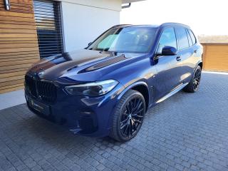 BMW X5 40i ZRUKA HUD SoftClose ACC 