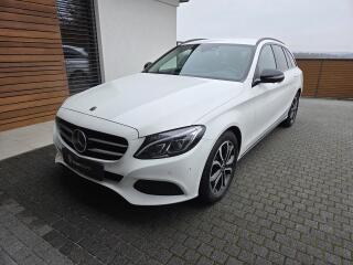 Mercedes-Benz 250d 4M AIRMATIC HUD TopVbava