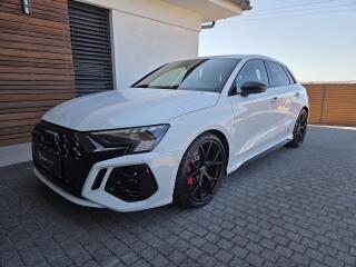 Audi RS 3 �R B&O Matrix Z�RUKA 2028