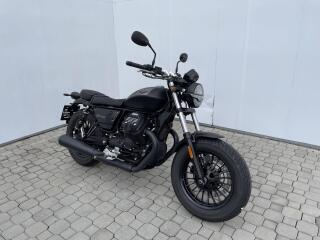 Moto Guzzi V9 Bobber