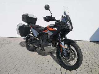 KTM 890 Adventure