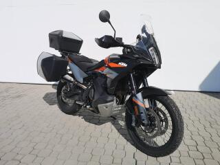 KTM 890 Adventure