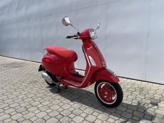 Vespa Primavera 125 RED EU5+