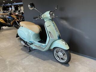 Vespa Primavera 125 BATIK EU5+