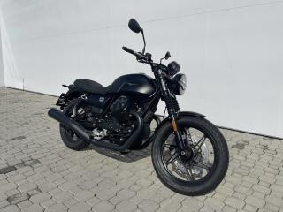 Moto Guzzi V7 Stone