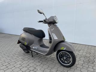 Vespa GTS 125 Super Tech