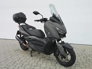 Yamaha XMAX 300 Tech Max